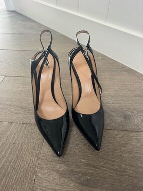 Gianvito Rossi Black Patent Pointed Slingback Heels